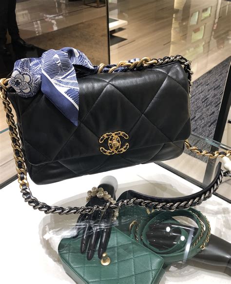 chanel bags 2019 spring|Chanel 19 bag price.